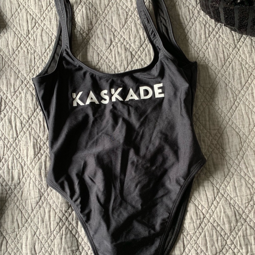 Black Kaskade one piece